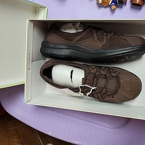 NIB Easy Street Sport Laurel 8M